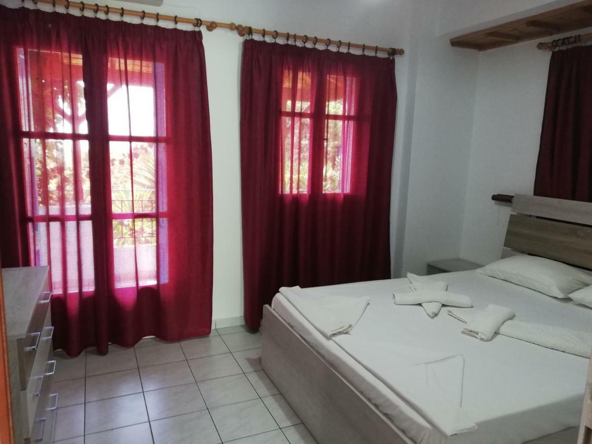 Apartments Jota Marathokampos Exterior photo